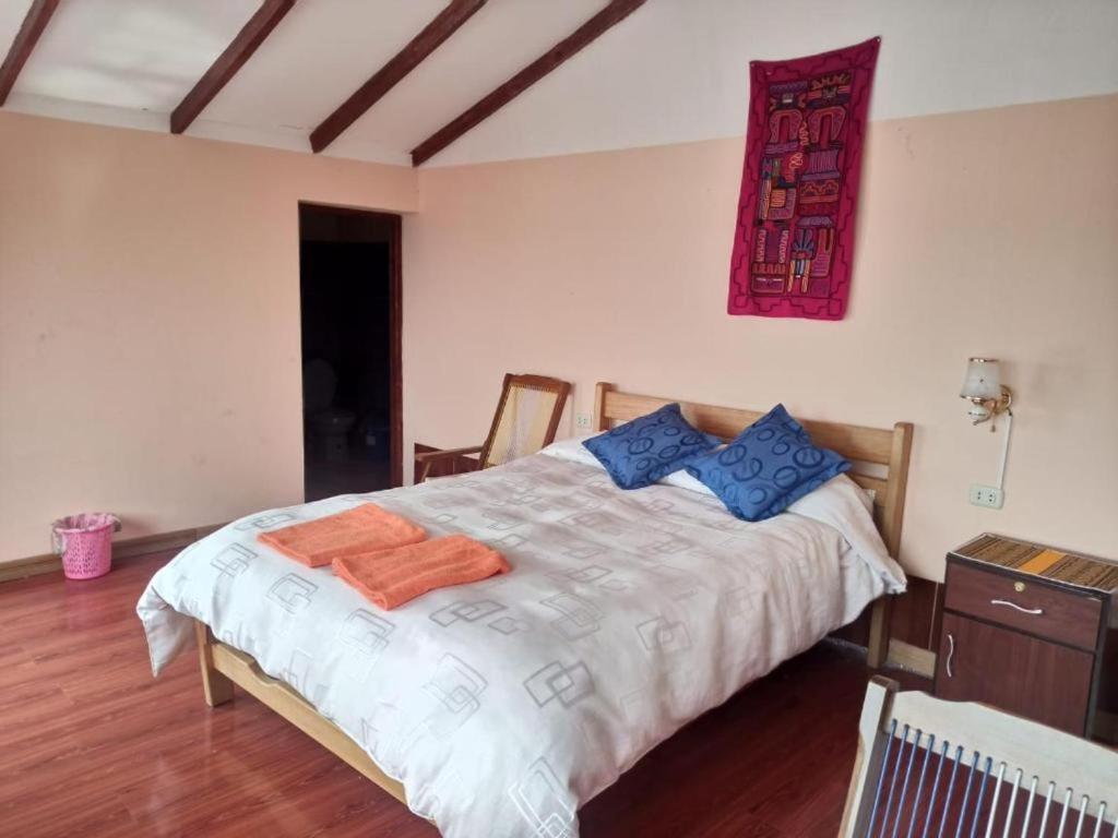 Hostal Inca Uma Comunidad Yumani Bagian luar foto