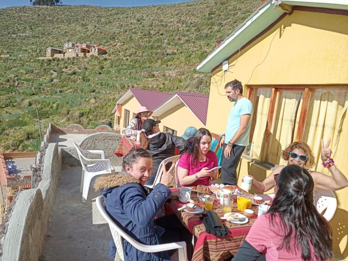 Hostal Inca Uma Comunidad Yumani Bagian luar foto