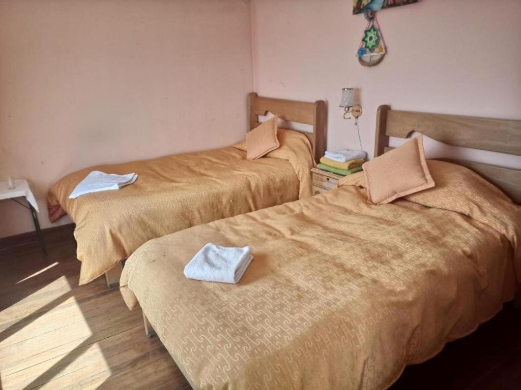 Hostal Inca Uma Comunidad Yumani Bagian luar foto